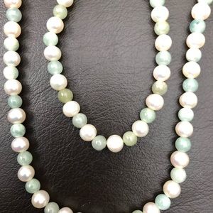 Pearl necklace/ bracelet set